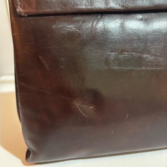 Vintage Elegant Brown distressed Leather Handbag - Picture 4 of 11
